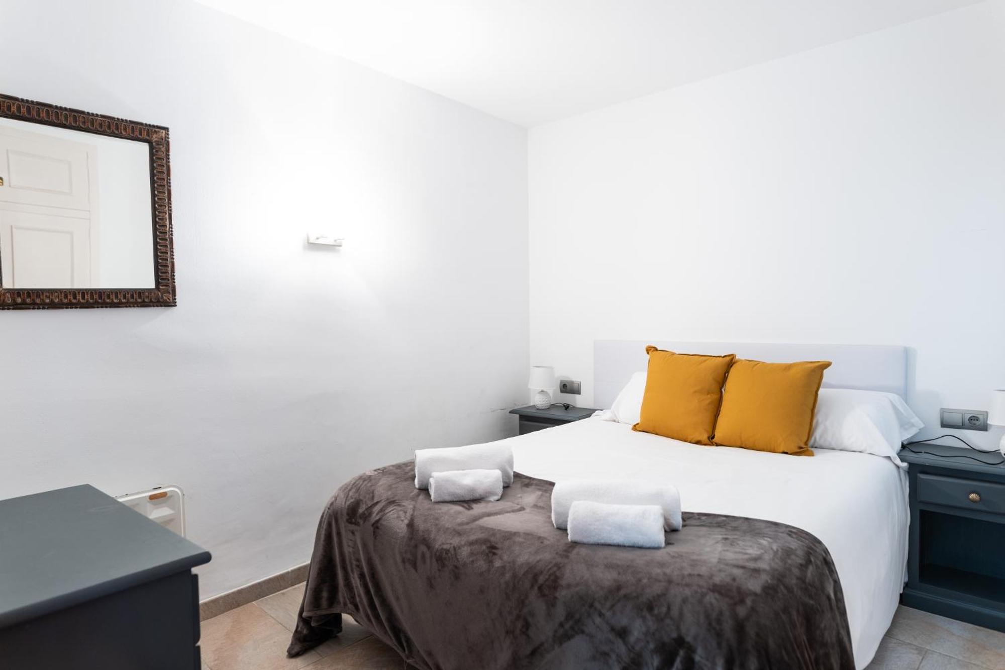 Apartaments Maritim Torre Valentina Сант-Антоні-ді-Калонже Екстер'єр фото